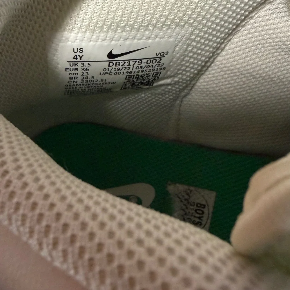 Nike‎ Dunk High 5.5Y Phantom Stadium Green Leather Sneakers DB2179-105